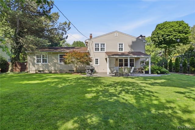 186 Bridle Path, Amherst, NY 14221