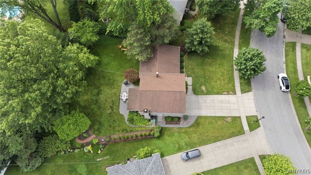 186 Bridle Path, Amherst, NY 14221