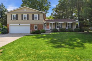 186 Bridle Path, Amherst, NY 14221