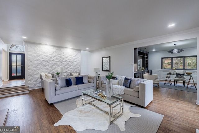 459 Atlanta Country Club Drive, Marietta, GA 30067