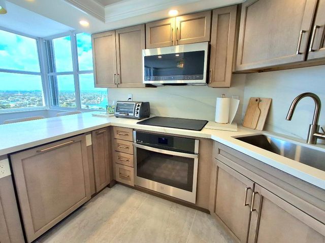 1340 S Ocean Boulevard 1808, Pompano Beach, FL 33062