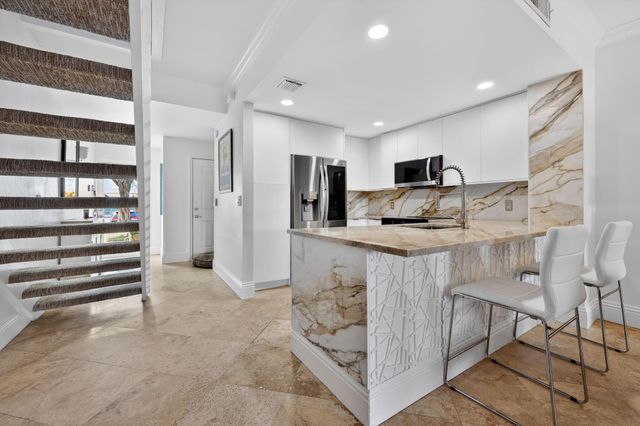 3604 S Ocean Boulevard 102, Highland Beach, FL 33487