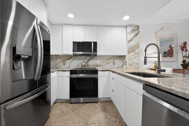 3604 S Ocean Boulevard 102, Highland Beach, FL 33487