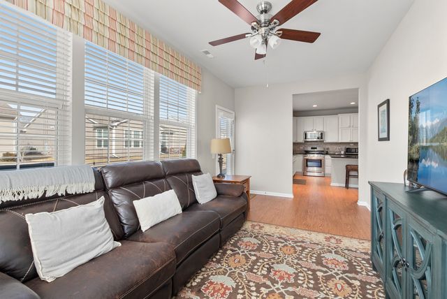 1702 Patriot Street, Shorewood, IL 60404