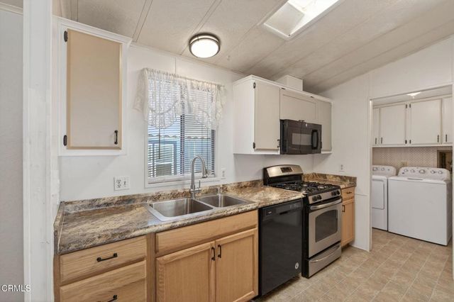 372 Hadley Drive -, Ventura, CA 93003