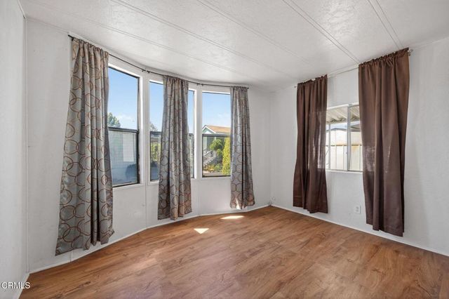 372 Hadley Drive -, Ventura, CA 93003