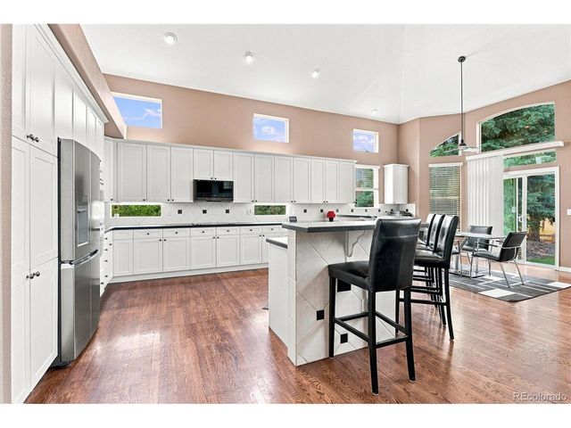 6072 Vacquero Dr, Castle Rock, CO 80108