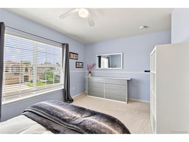 6072 Vacquero Dr, Castle Rock, CO 80108