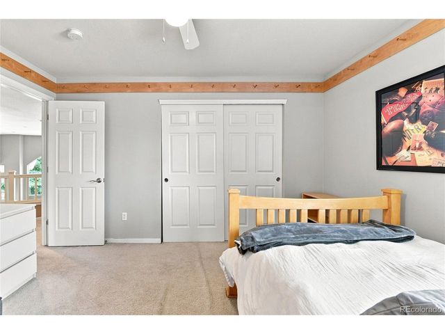 6072 Vacquero Dr, Castle Rock, CO 80108