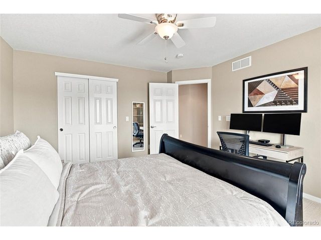 6072 Vacquero Dr, Castle Rock, CO 80108