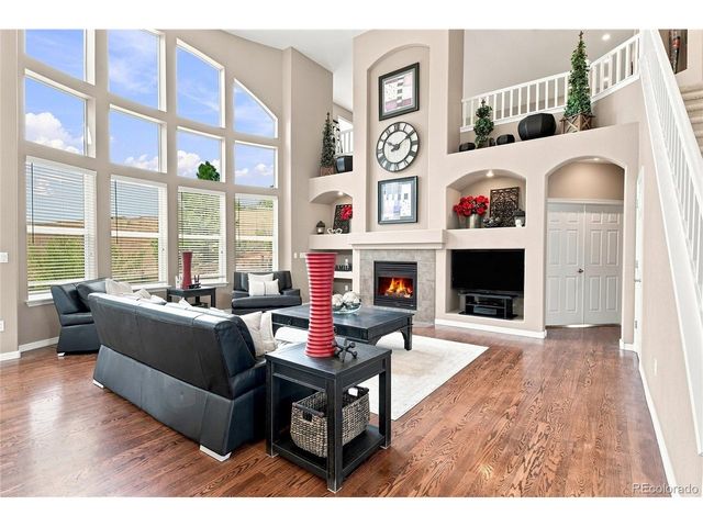 6072 Vacquero Dr, Castle Rock, CO 80108