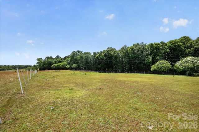 25105 Frick Road, Richfield, NC 28137
