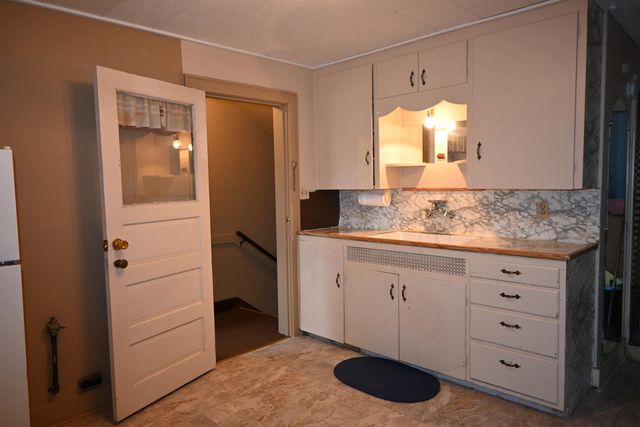 2417 Leahy Street, Muskegon Heights City, MI 49444