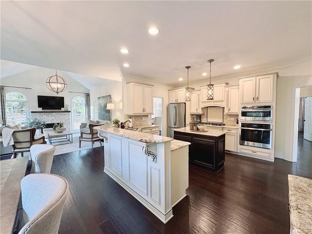 3307 Eagle Watch Drive, Woodstock, GA 30189