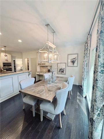 3307 Eagle Watch Drive, Woodstock, GA 30189