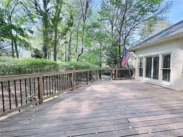 3307 Eagle Watch Drive, Woodstock, GA 30189