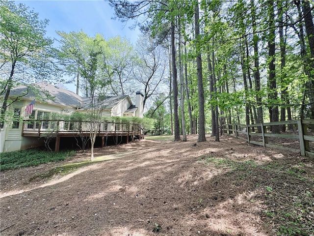 3307 Eagle Watch Drive, Woodstock, GA 30189