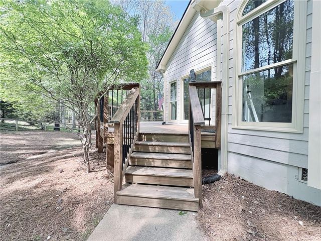 3307 Eagle Watch Drive, Woodstock, GA 30189