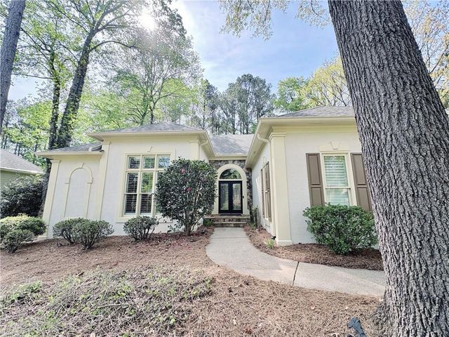 3307 Eagle Watch Drive, Woodstock, GA 30189