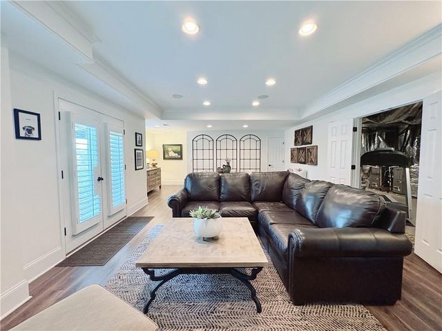 3307 Eagle Watch Drive, Woodstock, GA 30189