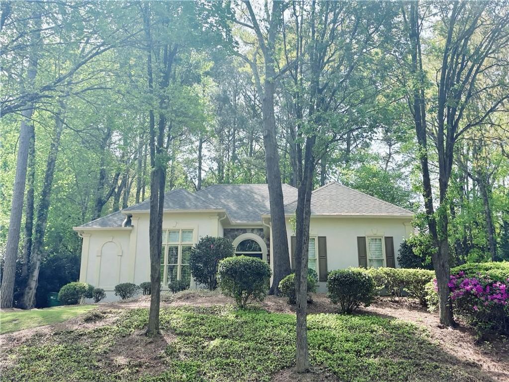 3307 Eagle Watch Drive, Woodstock, GA 30189