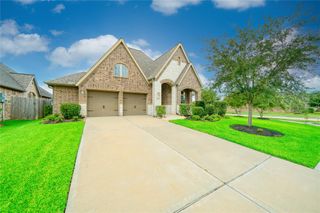 3302 Primrose Canyon Lane, Pearland, TX 77584