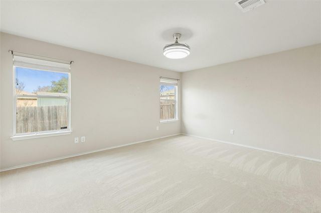 386 Paddington DR, Kyle, TX 78640