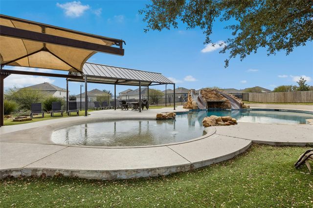 386 Paddington DR, Kyle, TX 78640