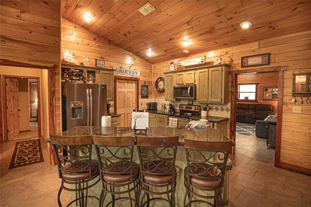 1705 Yarborough Loop, Livingston, TX 77351