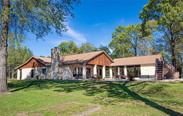 1705 Yarborough Loop, Livingston, TX 77351