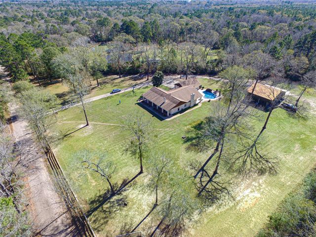 1705 Yarborough Loop, Livingston, TX 77351