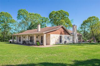 1705 Yarborough Loop, Livingston, TX 77351