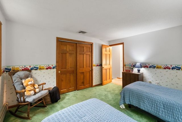 40 Clear Pond Rd, Lakeville, MA 02347