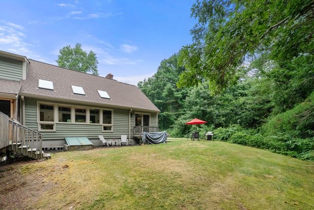 40 Clear Pond Rd, Lakeville, MA 02347