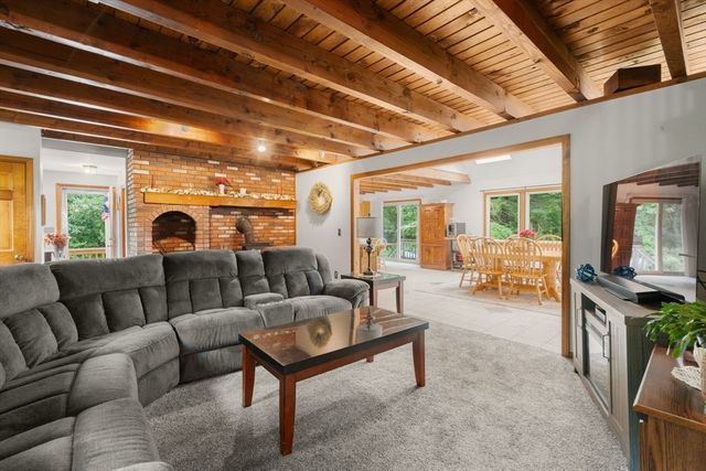 40 Clear Pond Rd, Lakeville, MA 02347