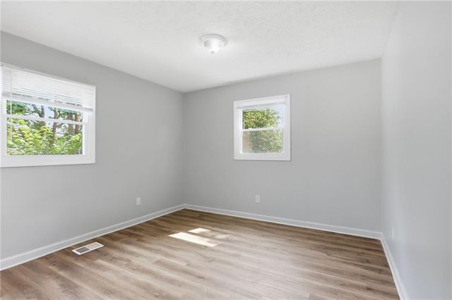 3422 Eisenhower Circle SE, Atlanta, GA 30354