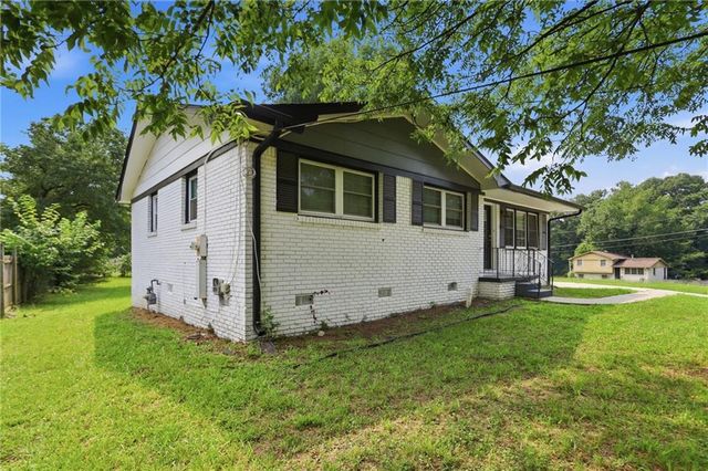 3422 Eisenhower Circle SE, Atlanta, GA 30354