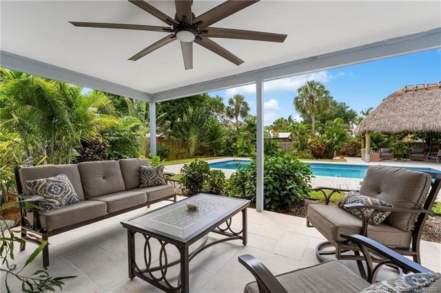 216 SE Flamingo Avenue, Stuart, FL 34996