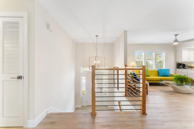 216 SE Flamingo Avenue, Stuart, FL 34996