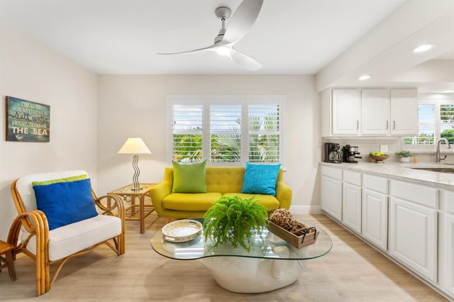 216 SE Flamingo Avenue, Stuart, FL 34996