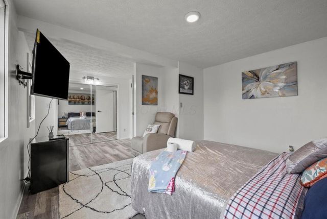 2645 Blue Rock Boulevard, Grove City, OH 43123