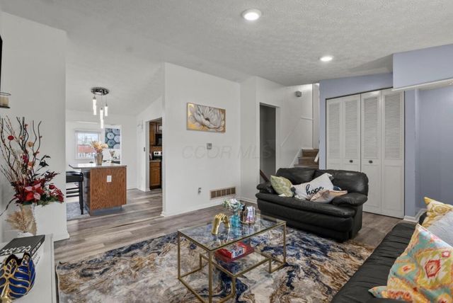 2645 Blue Rock Boulevard, Grove City, OH 43123