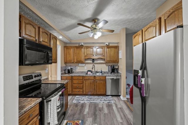 2645 Blue Rock Boulevard, Grove City, OH 43123