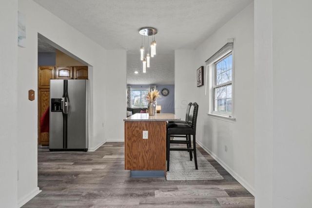 2645 Blue Rock Boulevard, Grove City, OH 43123
