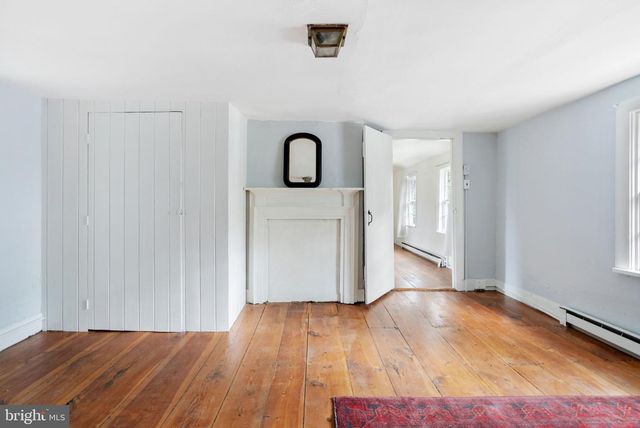 7379 QUEEN ST, Middleway, WV 25430