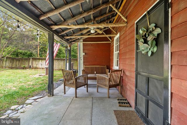 7379 QUEEN ST, Middleway, WV 25430