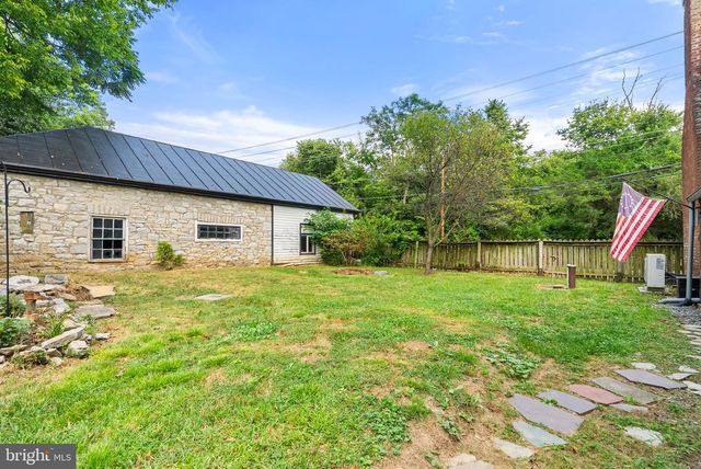 7379 QUEEN ST, Middleway, WV 25430