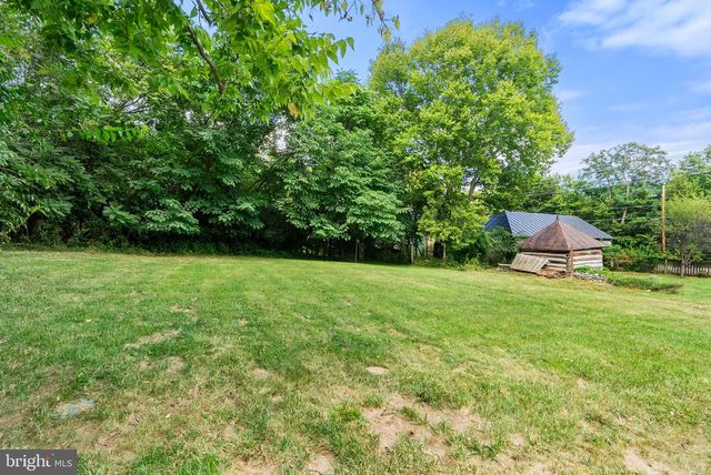 7379 QUEEN ST, Middleway, WV 25430