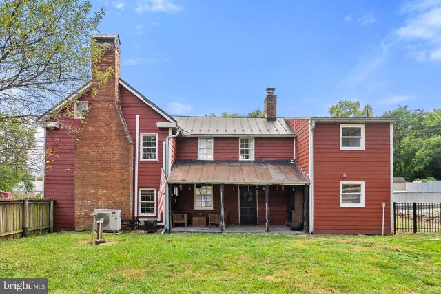 7379 QUEEN ST, Middleway, WV 25430