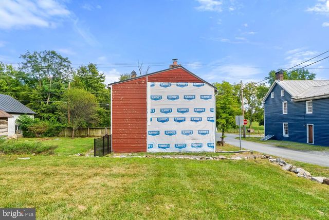 7379 QUEEN ST, Middleway, WV 25430